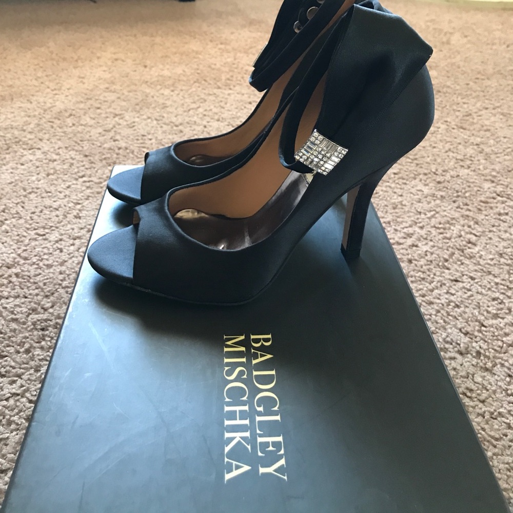 Badgley Mischka Shoes